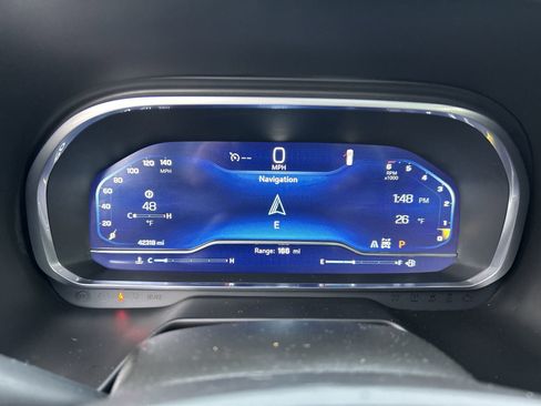 Used 2023 Chevrolet Suburban Z71 w/ Luxury Package image 14