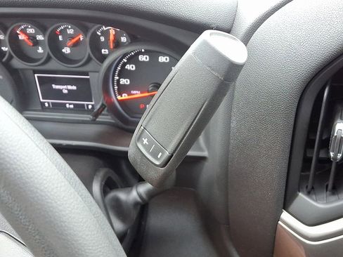 New 2026 Chevrolet Silverado 1500 W/T image 6