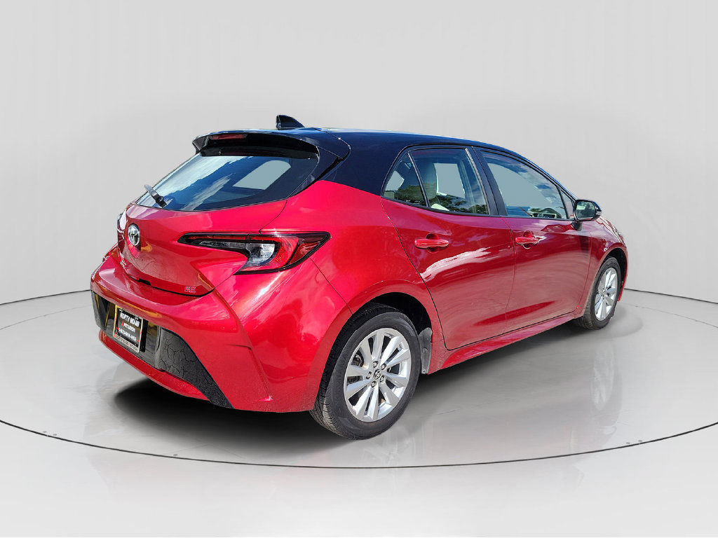 Used 2024 Toyota Corolla SE w/ SE Package FWD image 7