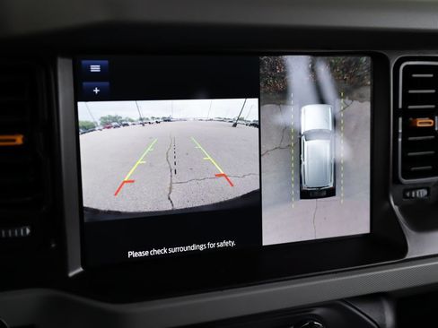Used 2023 Ford Bronco Badlands AWD/4WD image 15