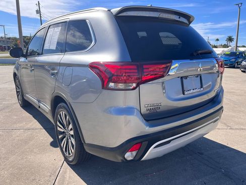 Used 2019 Mitsubishi Outlander SEL image 5
