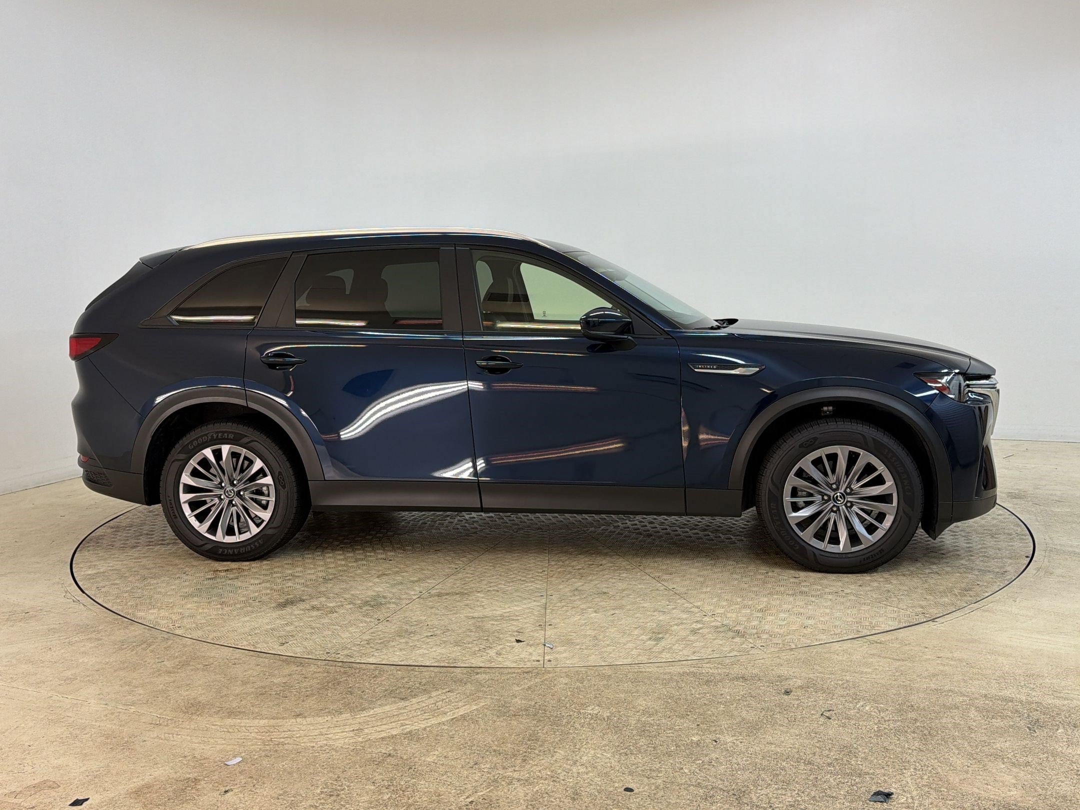 Used 2025 MAZDA CX-90 3.3 Turbo w/ Select Package AWD/4WD image 8