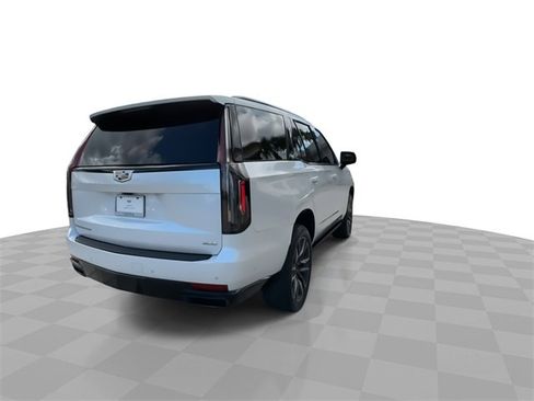 Certified 2022 Cadillac Escalade Sport Platinum image 13