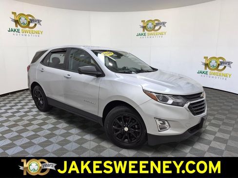 Used 2020 Chevrolet Equinox LS w/ LS Convenience Package FWD image 1