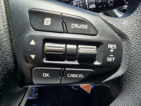 Used 2017 Kia Sorento FWD image 27