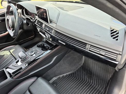 Used 2018 Audi A4 2.0T Premium Plus w/ Premium Plus Package AWD/4WD image 35
