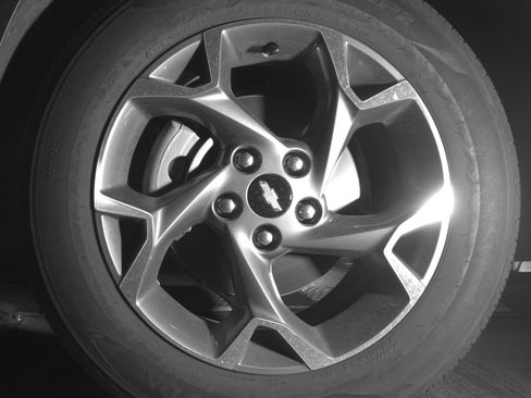 Used 2025 Chevrolet Trax LT FWD image 12