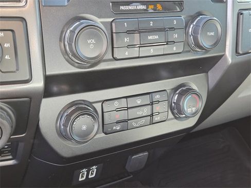 Used 2020 Ford F150 XLT w/ Equipment Group 302A Luxury image 22