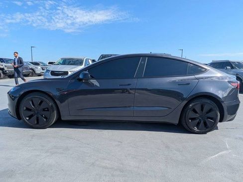 Used 2024 Tesla Model 3 Long Range AWD/4WD image 4