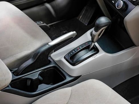 Used 2012 Honda Civic LX image 25