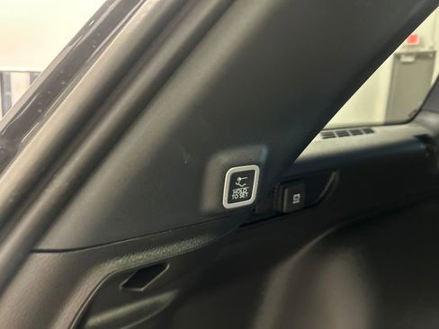 New 2026 Jeep Grand Cherokee Altitude AWD/4WD image 32