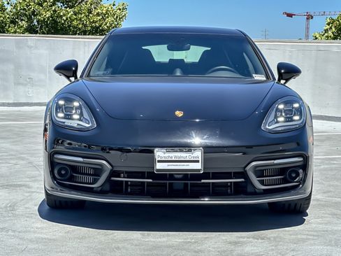Used 2023 Porsche Panamera image 9