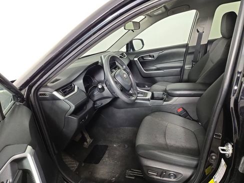 Used 2024 Toyota RAV4 XLE image 12