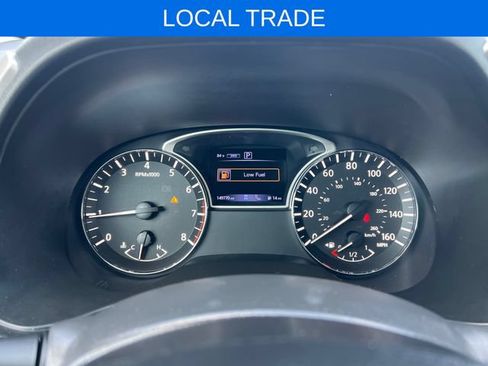 Used 2017 Nissan Pathfinder Platinum AWD/4WD image 25