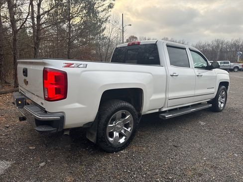 Used 2018 Chevrolet Silverado 1500 LTZ Z71 image 10