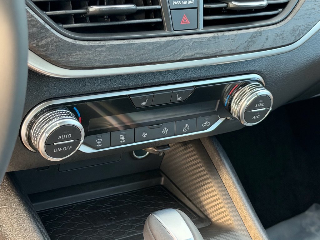 New 2026 Nissan Altima 2.5 SV w/ SV Premium Package FWD image 13