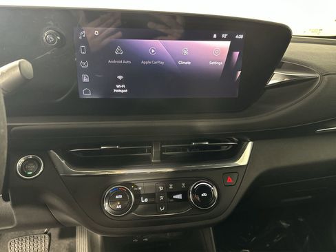 Used 2026 Buick Envista Preferred FWD image 21