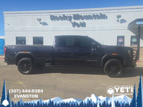 Used 2024 GMC Sierra 2500 AT4 w/ AT4 Premium Plus Package AWD/4WD image 2