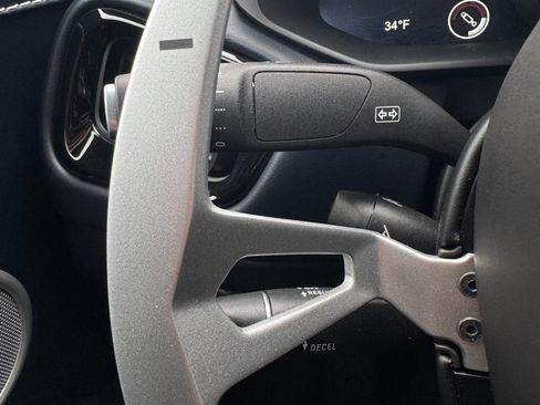 Used 2020 Aston Martin V8 Vantage Coupe image 39