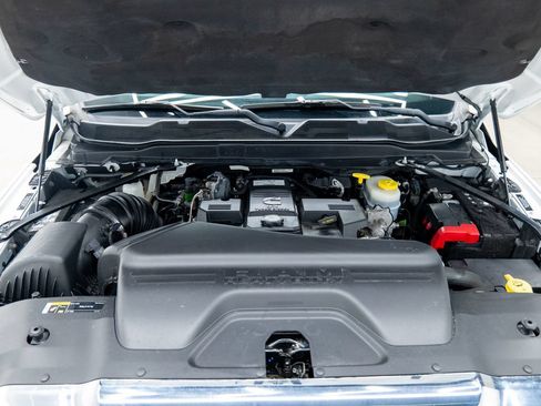 Used 2020 RAM 3500 Laramie AWD/4WD image 58