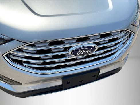 Used 2024 Ford Edge Titanium AWD/4WD image 33