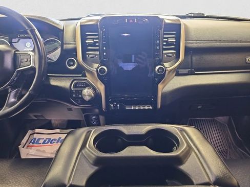 Used 2019 RAM 1500 Laramie image 12