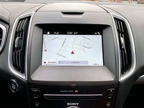 Used 2018 Ford Edge Titanium w/ Equipment Group 301A image 13