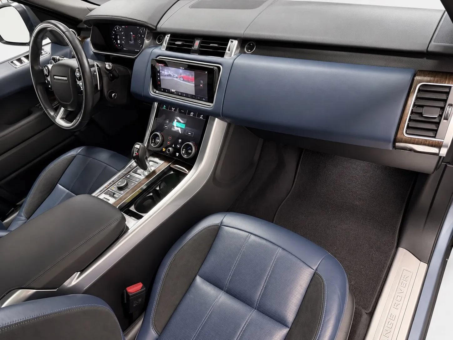 Used 2018 Land Rover Range Rover Sport Supercharged AWD/4WD image 25