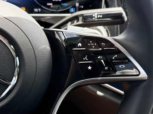Certified 2026 Mercedes-Benz E 350 4MATIC Sedan image 31