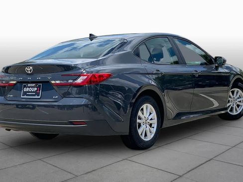 Used 2025 Toyota Camry LE FWD image 13
