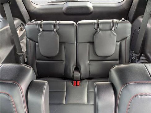 Used 2025 Ford Explorer ST-Line image 22