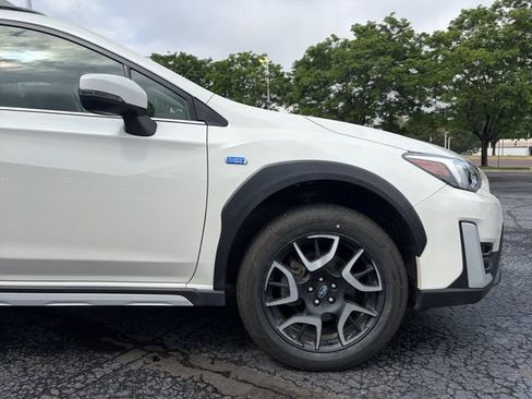 Used 2023 Subaru Crosstrek Hybrid AWD/4WD image 11