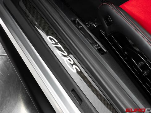 Used 2019 Porsche 911 GT2 RS RWD image 56