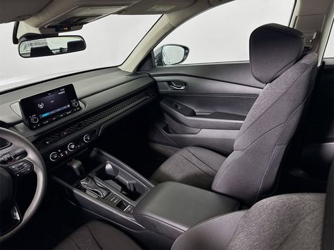 Used 2024 Honda Accord LX image 18