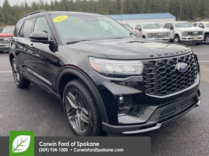 Used 2025 Ford Explorer ST-Line w/ ST-Line Street Pack