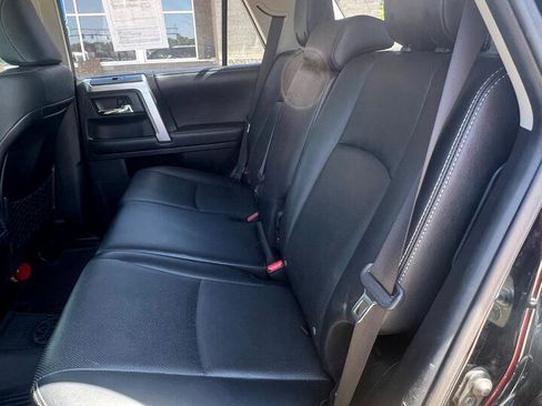 Used 2018 Toyota 4Runner SR5 image 9