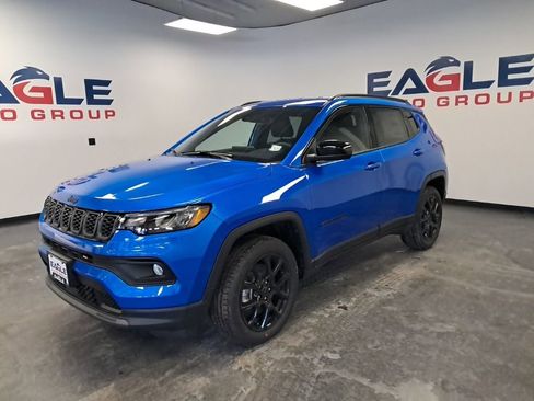New 2026 Jeep Compass Latitude AWD/4WD image 4