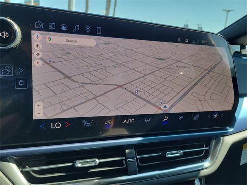 New 2026 Chevrolet Equinox EV LT image 8