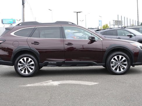 Certified 2023 Subaru Outback Limited XT image 8