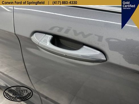 Certified 2024 Ford Edge SEL AWD/4WD image 9