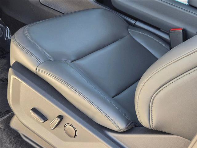 New 2026 Ford Expedition Active RWD image 4