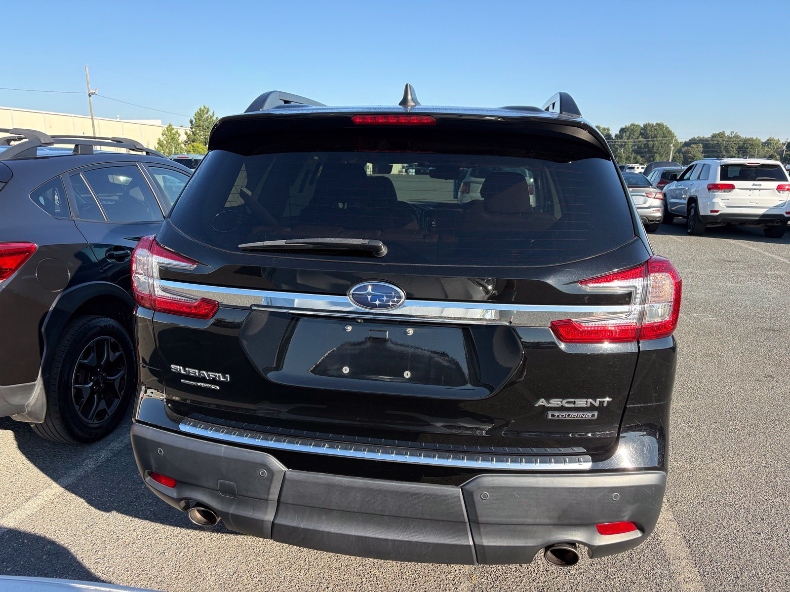 Used 2023 Subaru Ascent Touring AWD/4WD image 7