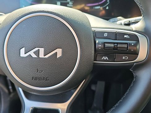 Used 2025 Kia Sportage X-Line w/ Premium Package image 24