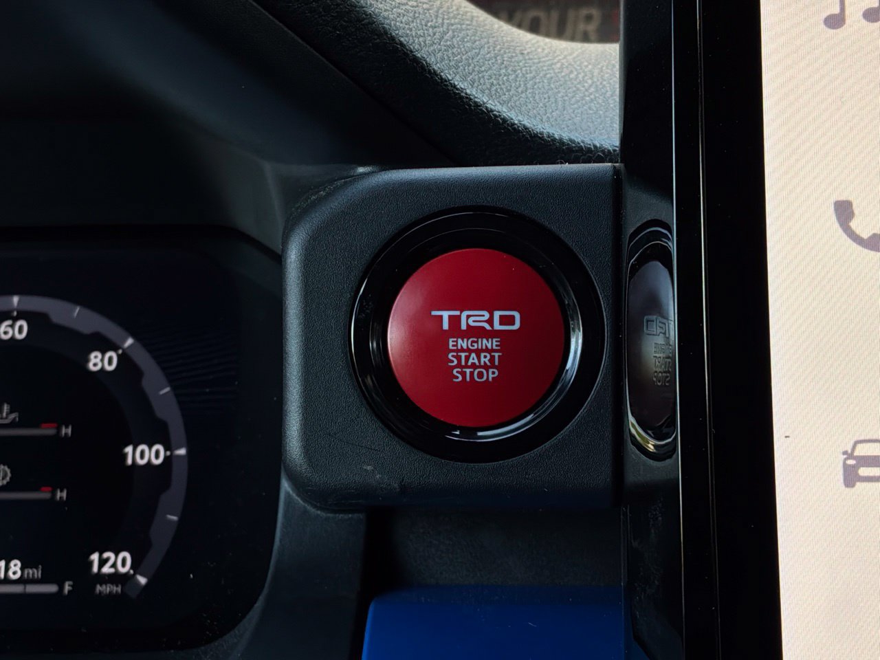 Used 2025 Toyota Tacoma TRD Sport w/ TRD Sport Upgrade Package AWD/4WD image 49