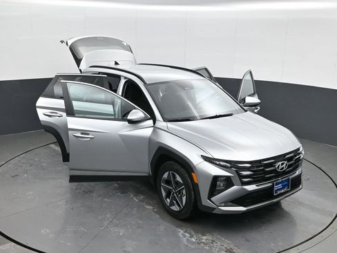 Certified 2025 Hyundai Tucson SEL image 29