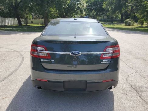 Used 2016 Ford Taurus SEL FWD image 2
