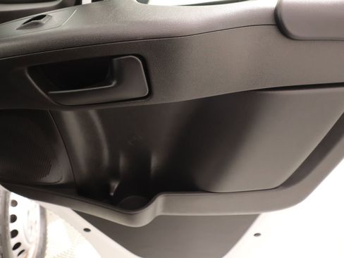 Used 2025 RAM ProMaster 2500 w/ Convenience Group image 14