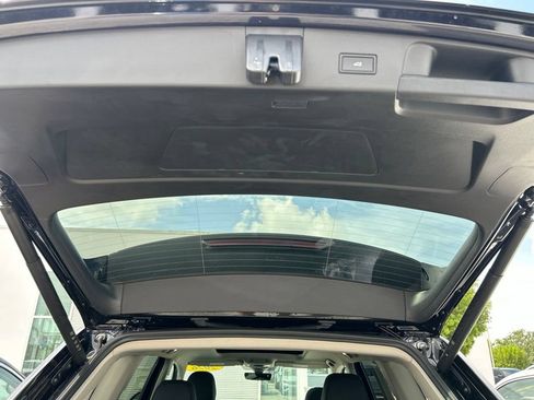 Certified 2026 Volkswagen Atlas SE w/ Panoramic Sunroof Package FWD image 54
