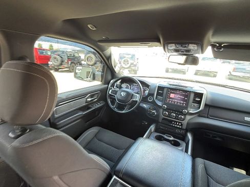 Used 2019 RAM 1500 Big Horn AWD/4WD image 59