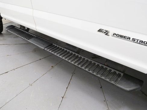 Used 2020 Ford F250 XLT image 38